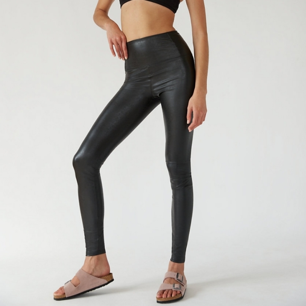 WILFRED FREE (ARITZIA) Vegan Leather Daria Pant
